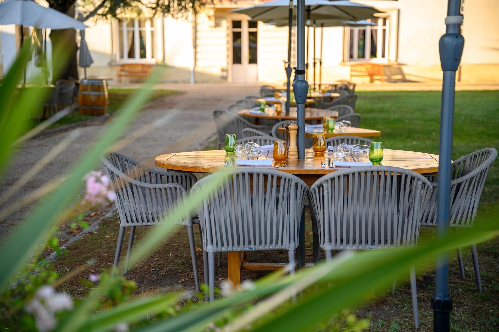 Pey La Tour - Logis Hotels & Restaurant Salleboeuf Exterior foto